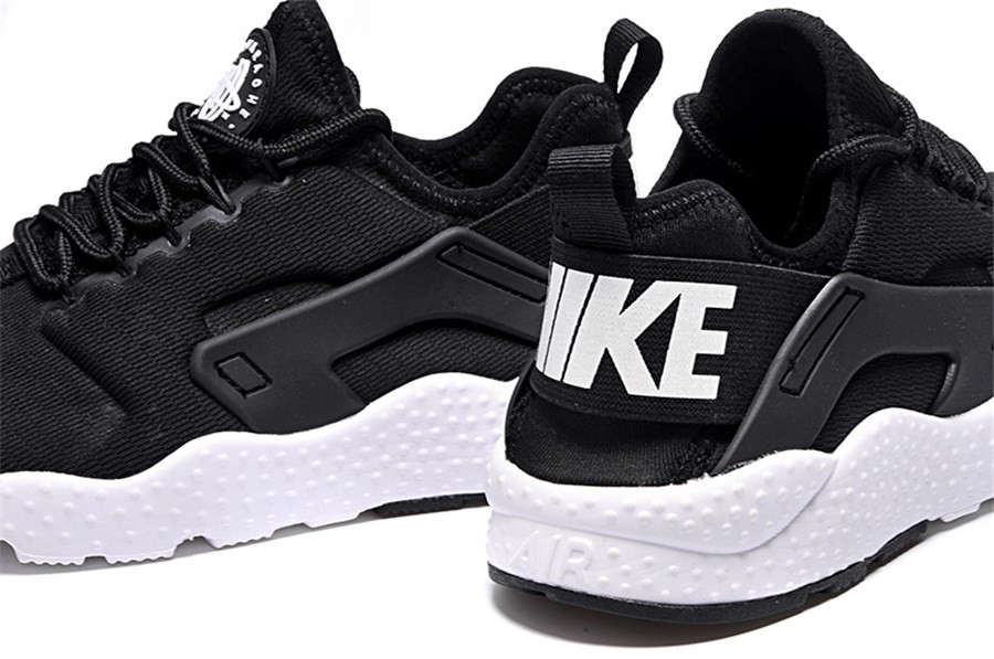 nike huarache homme blanche